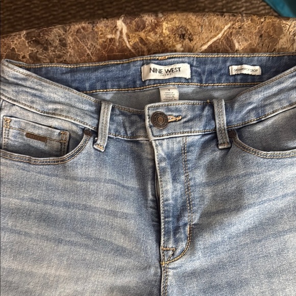 Nine West Light Blue Women's Crop Jeans - Picture 3 of 8